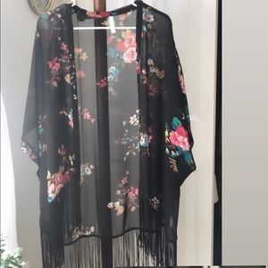 Black floral kimono